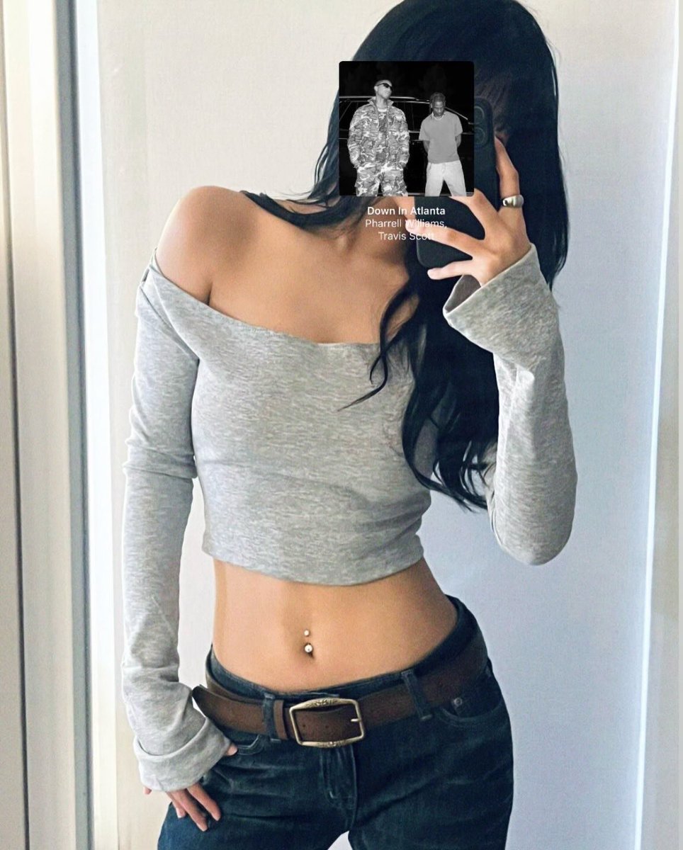 neosaram's tweet image. #일상  #몸매 #ootd