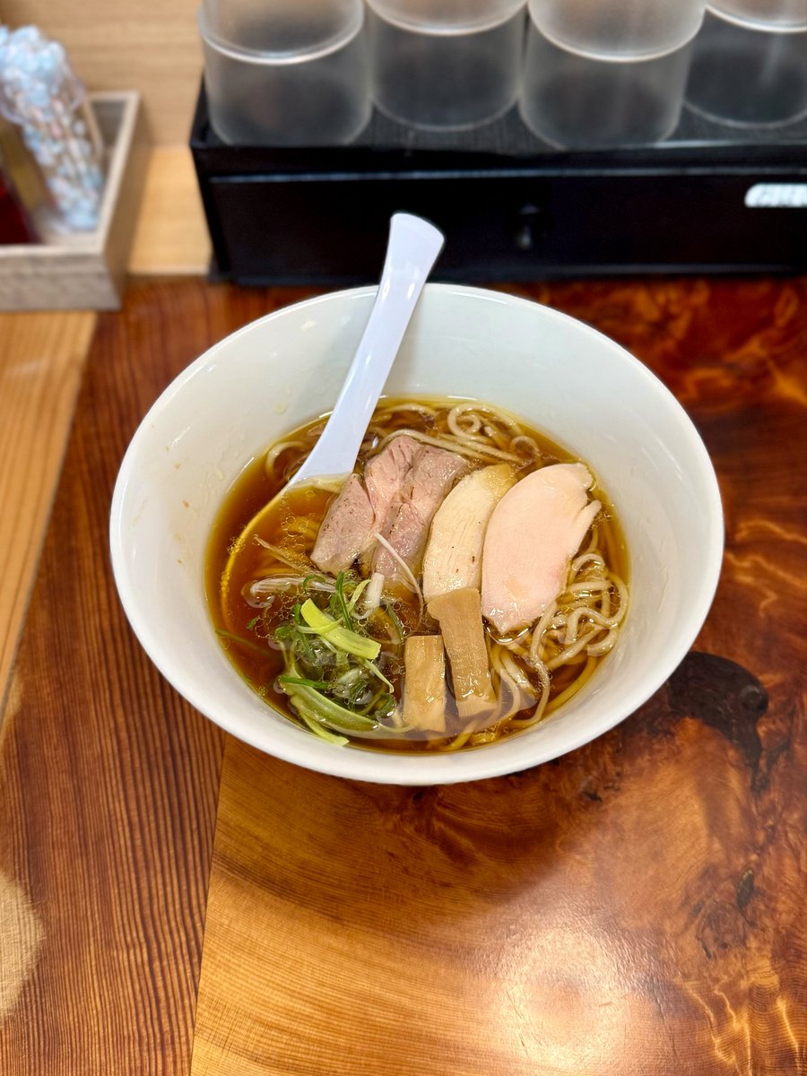 masuocc's tweet photo. 大阪・兵庫の🍜
【燃えよ麺助】
【スープ料理 タマキハル】
【らぁめん 麺屋 秀】
【とんこつラーメン 鷹多花】

ウマすぎる🐎祭りでした！！ https://t.co/RNtF4ZZPwj