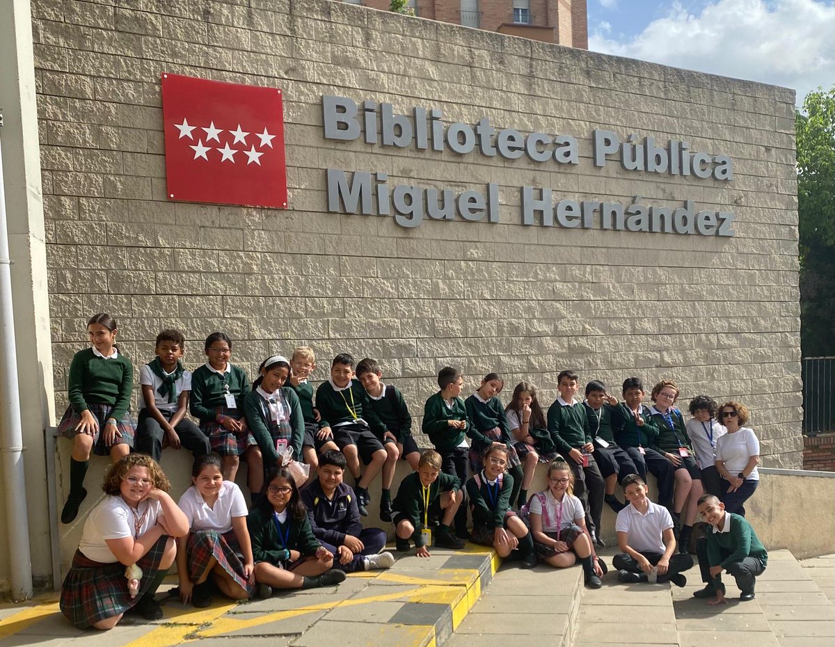 Colegio Diocesano MªInmaculada-Mogambo tweet media