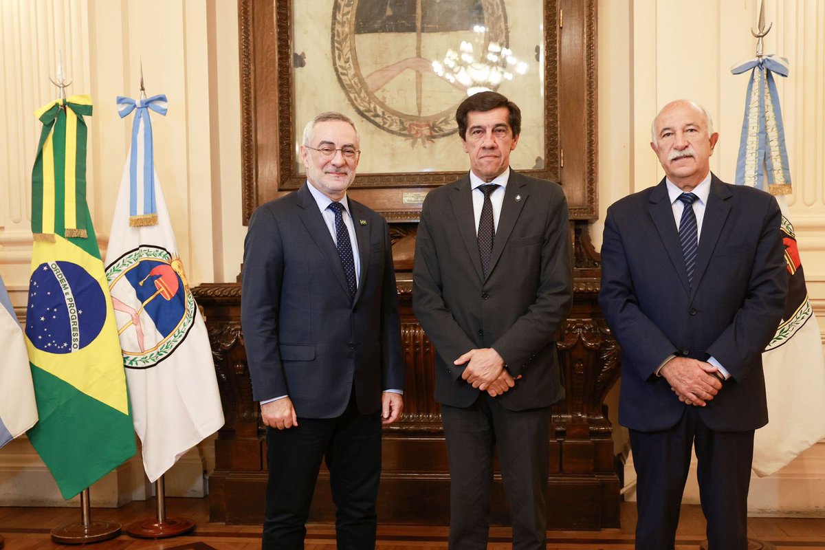 Carlos Sadir tweet media