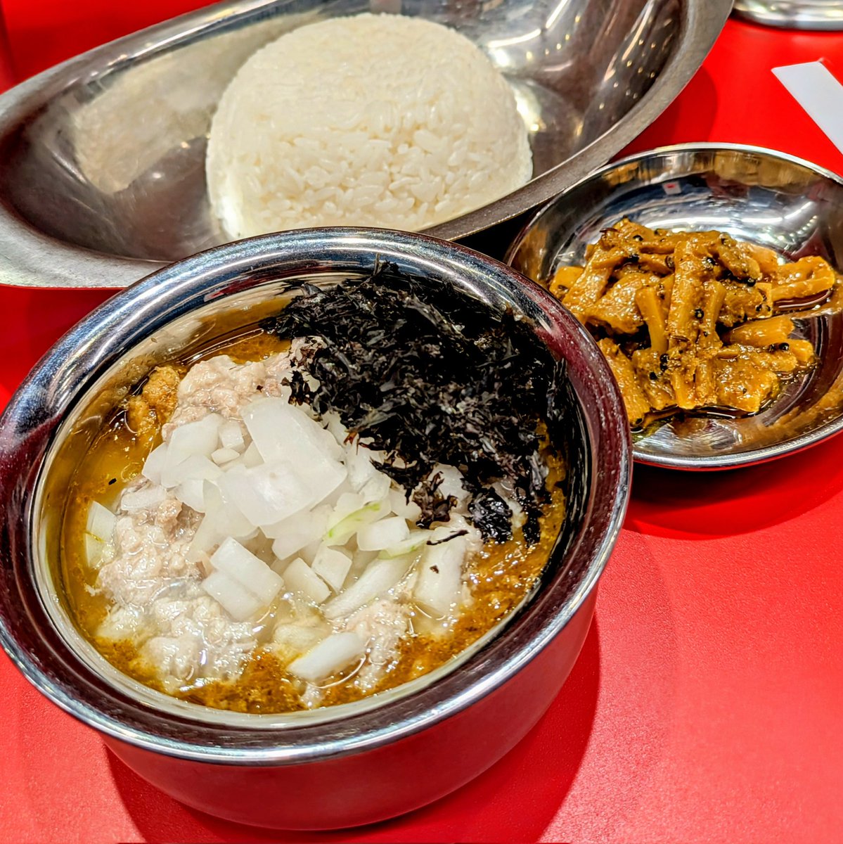 Mascara Condor tweet media