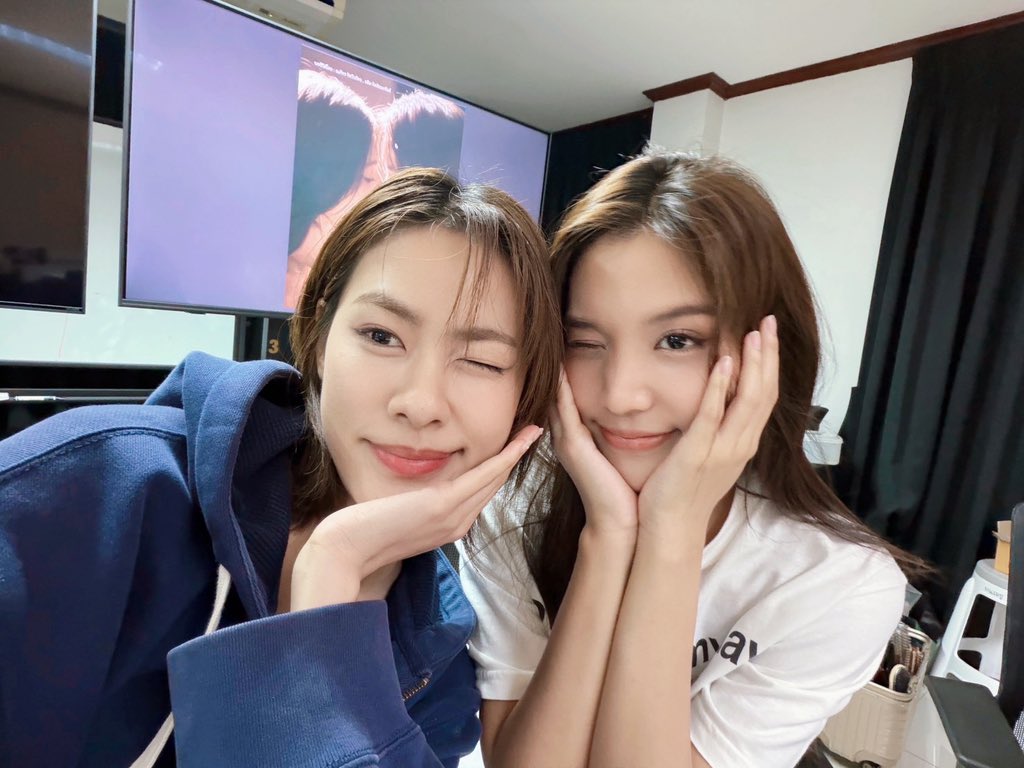 เงาใต้พระจันทร์ Moonshadow tweet media