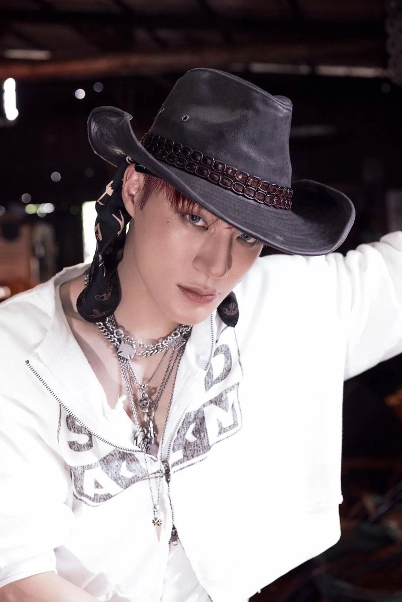 NCT BASE tweet media