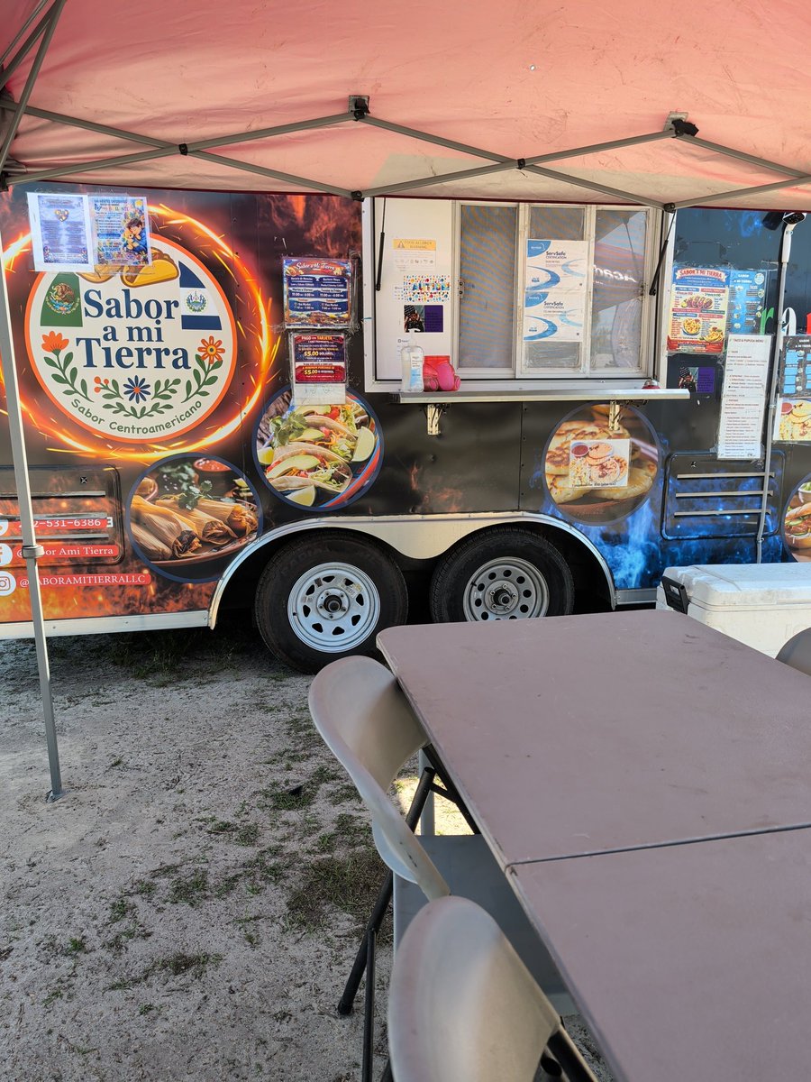 Legendary Neon Bat tweet media