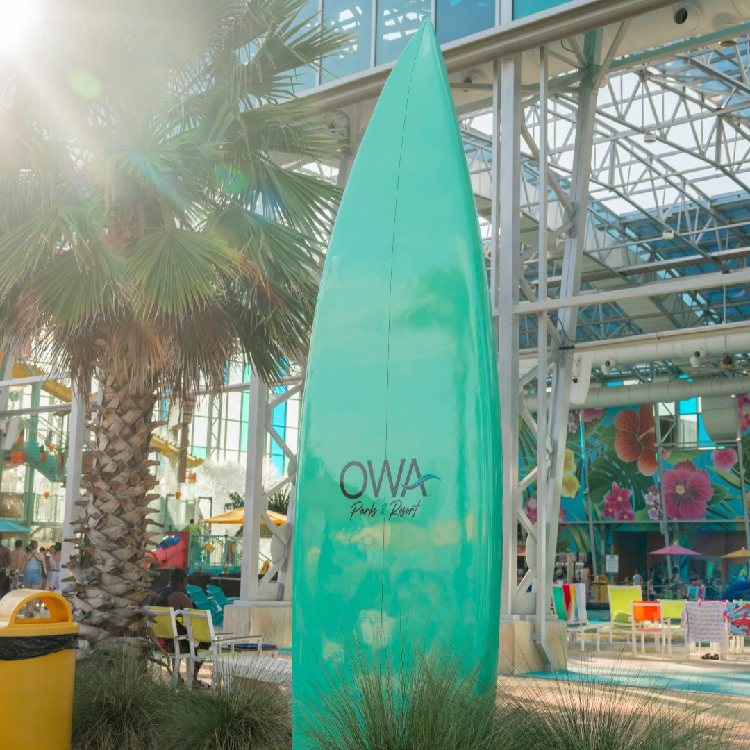 VisitOWA's tweet photo. Taking a moment to appreciate the beauty at OWA. 🌴 Happy Earth Day! 

🔗 Plan your visit today: https://t.co/MpInwKCmOt.

#VisitOWA | #TropicFalls | #DowntownOWA https://t.co/aWuzzdfG2K