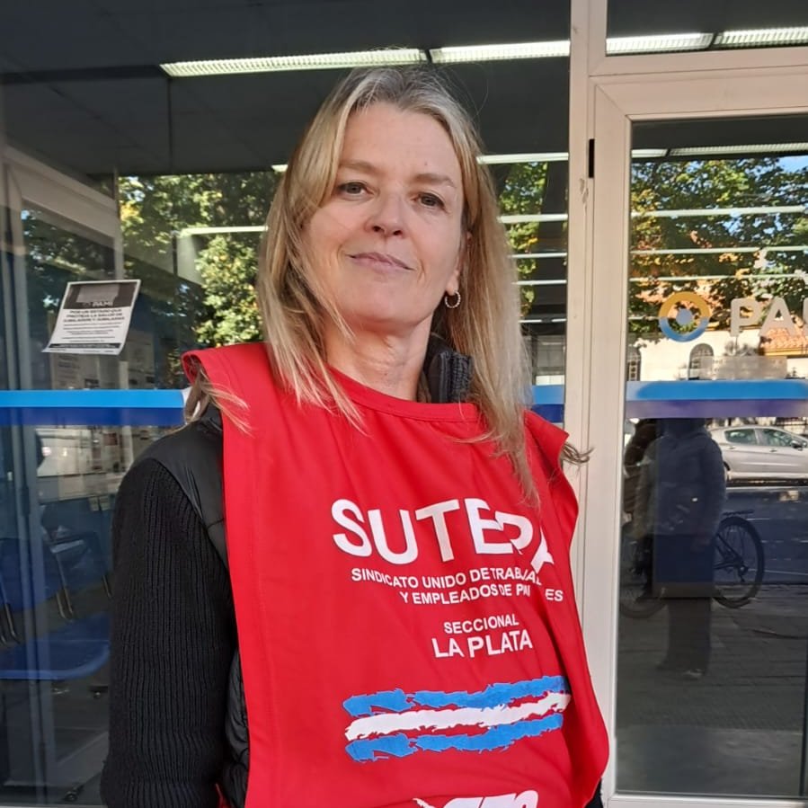 provincia1270's tweet image. #AHORA | 📲#Móvil de @verobus_bustos tratando la movilización en reclamo a los recortes en las prestaciones del @PAMI_org_ar. 

➡️ Conversamos con Silvina Chesini, delegada de @sutepami.

📻#TodoEsteRuido 
💻provinciaradio.com.ar