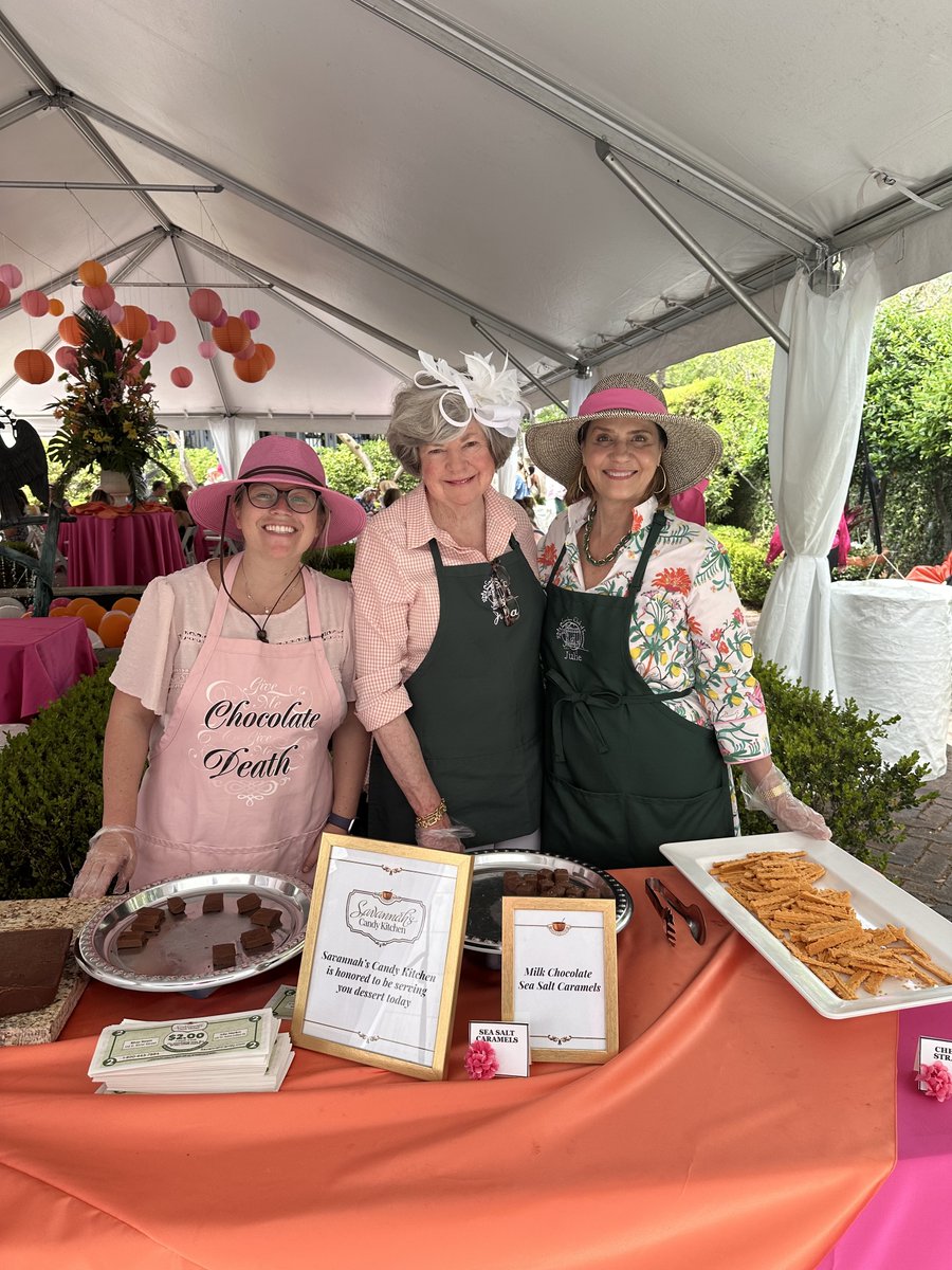We were so honored to be part of the NOGS Garden Tour last Friday!

Thank you to the Garden Club of Savannah for continuing this incredible tradition and for all the work you do to support garden initiatives throughout our city.