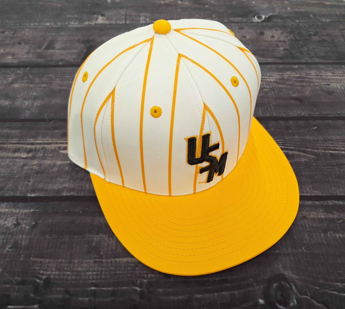 CBM_USM's tweet photo. Because your Southern Miss pride deserves a hat just as bold. A new cap is waiting for you in-store! Call to place an order or stop by today!

#SMTTT #goldeneagles #usmbaseball https://t.co/nWrjAMfTNq