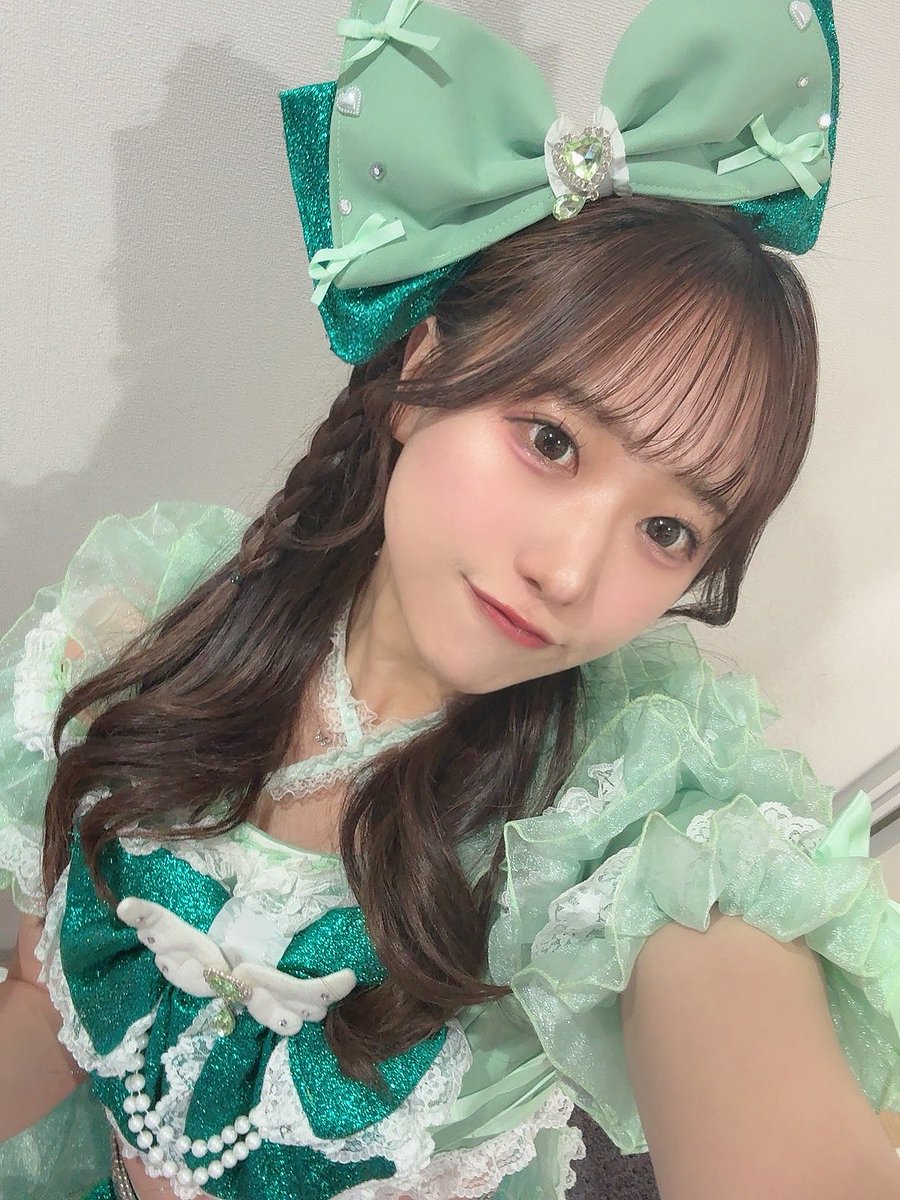 華本かな🐰 tweet media