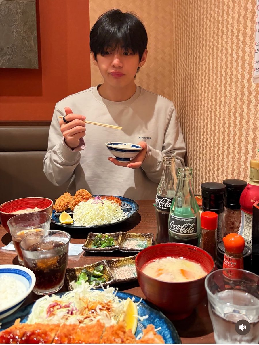 a dualidade ainda vai me matar 
olha a audácia de postar esses dois extremos no mesmo dump