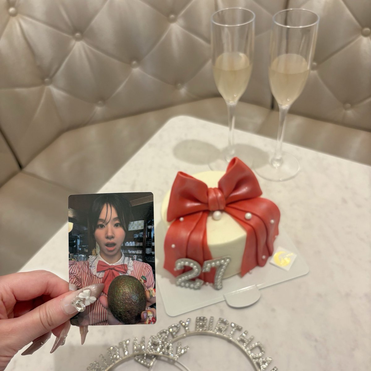 ch29ae's tweet photo. 。✦.𓂂⏦ﾟ おめでとう ˚₊·—̳͟͞͞♥°•　

#채영이_생일까지_Rush
#CHAEverydaywithyou 
#HappyChaeyoungDay https://t.co/U7RddHSGZf
