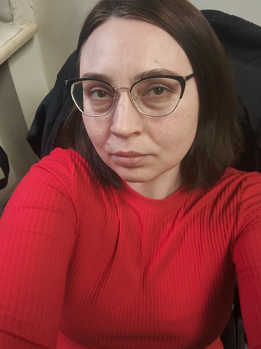 Спецпроект Сюрреалізму пише 🫠 tweet media