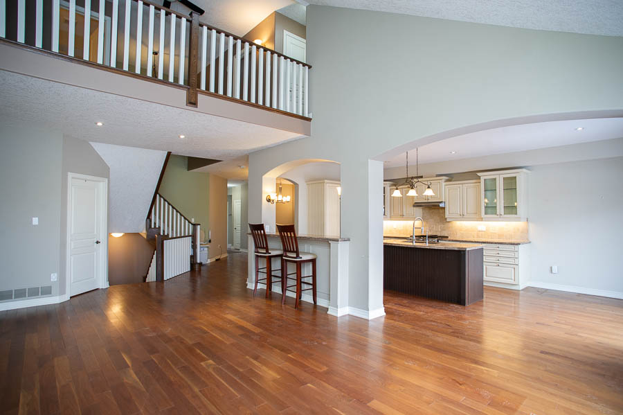 TeamKateAgents's tweet image. #ForSale! 48-655 Park Road North in #Brantford's Madison Park complex is a spectacular 2-storey home with 2 bedrooms and 3.5 bathrooms plus a fully finished basement. Listed at $649,900. #RealEstate 
Revel Realty Inc. - The Kate Broddick Team
Kate Broddick - Real Estate Sales Rep