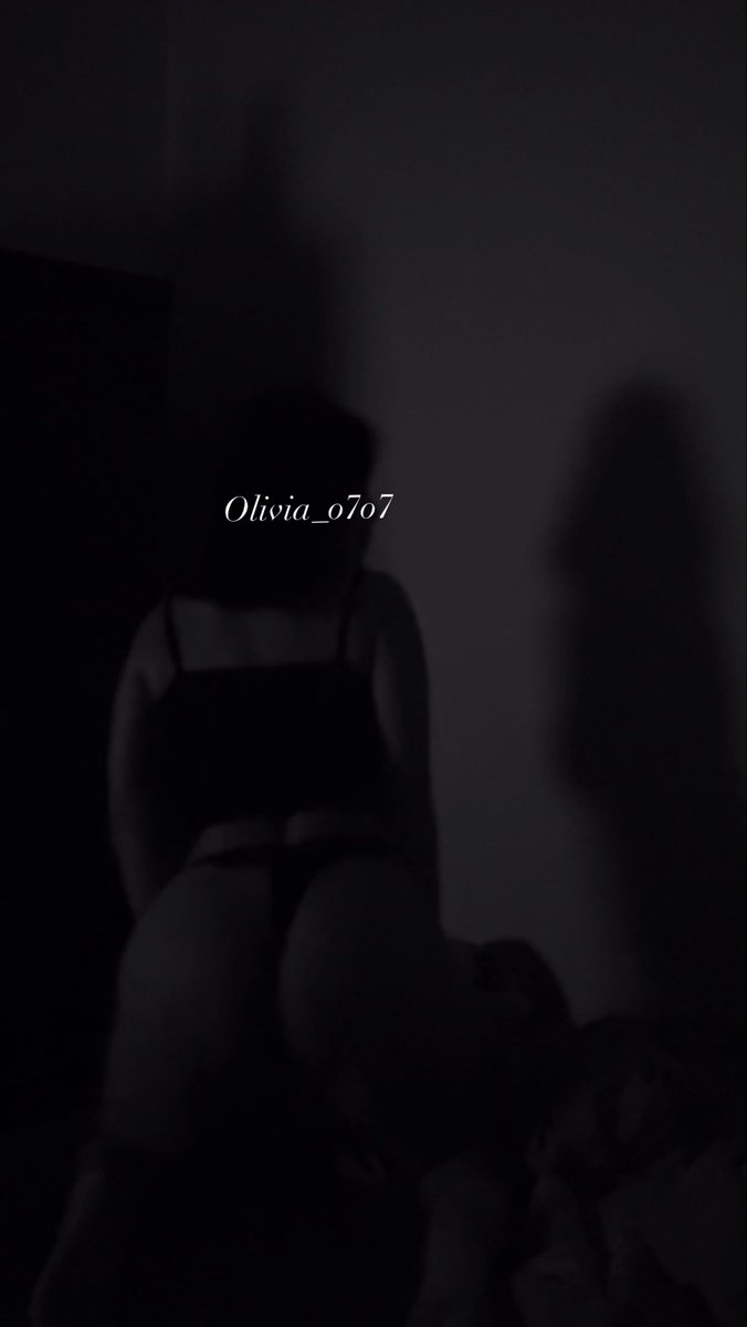 Olivia_o7o7's tweet photo. 哥哥總說他喜歡從後面來 到底是為什麼😣 https://t.co/AQEGEGMNQS