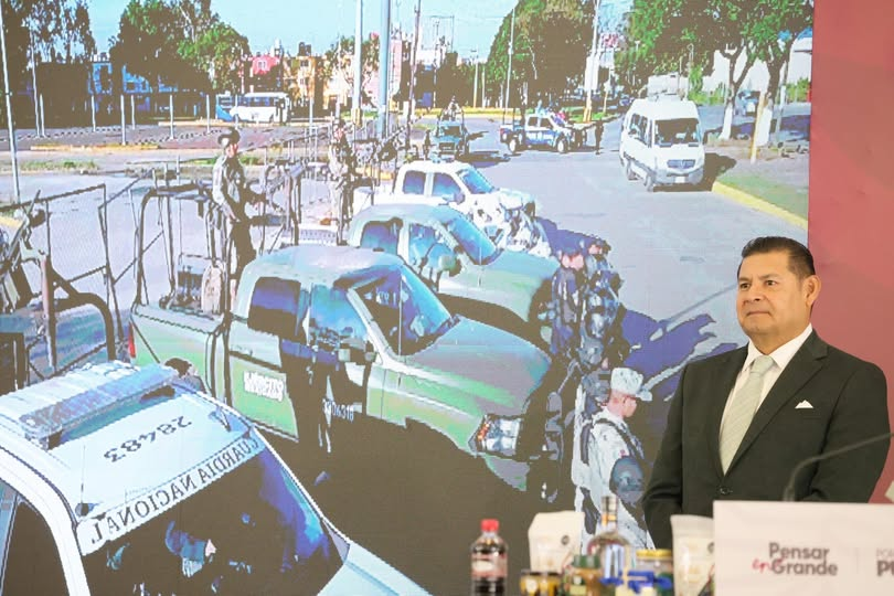 VisionUPP's tweet image. #VISION
CON GUARDIA NACIONAL Y OPERATIVOS INTERINSTITUCIONALES, PUEBLA GARANTIZA PAZ EN #FERIA 2026
- Más de 300 elementos de la GN estarán presentes con vehículos, unidades motorizadas, drones y patrullajes a pie.
Mas en VISION: periodicovision.com.mx/.../con-guardi…
@Gob_Puebla