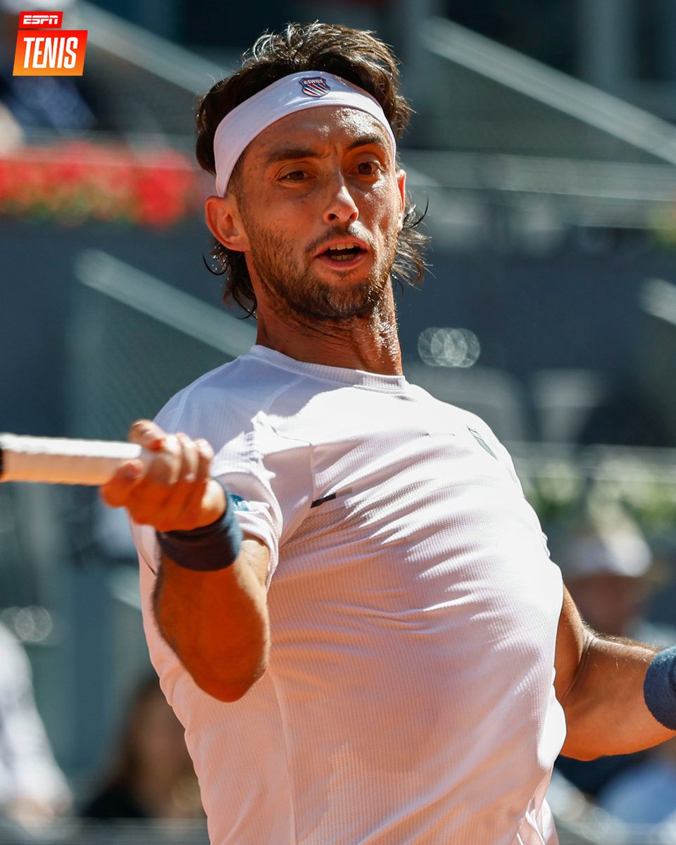 ESPNtenis's tweet image. 👊 Tirante firmó la despedida de Bautista Agut en #Madrid.

👏 El argentino obtuvo su primer triunfo en el M1000 al vencer por 6-2 y 6-4 al español, que se retirará a fin de año.

🔛 Tommy Paul será su siguiente desafío.