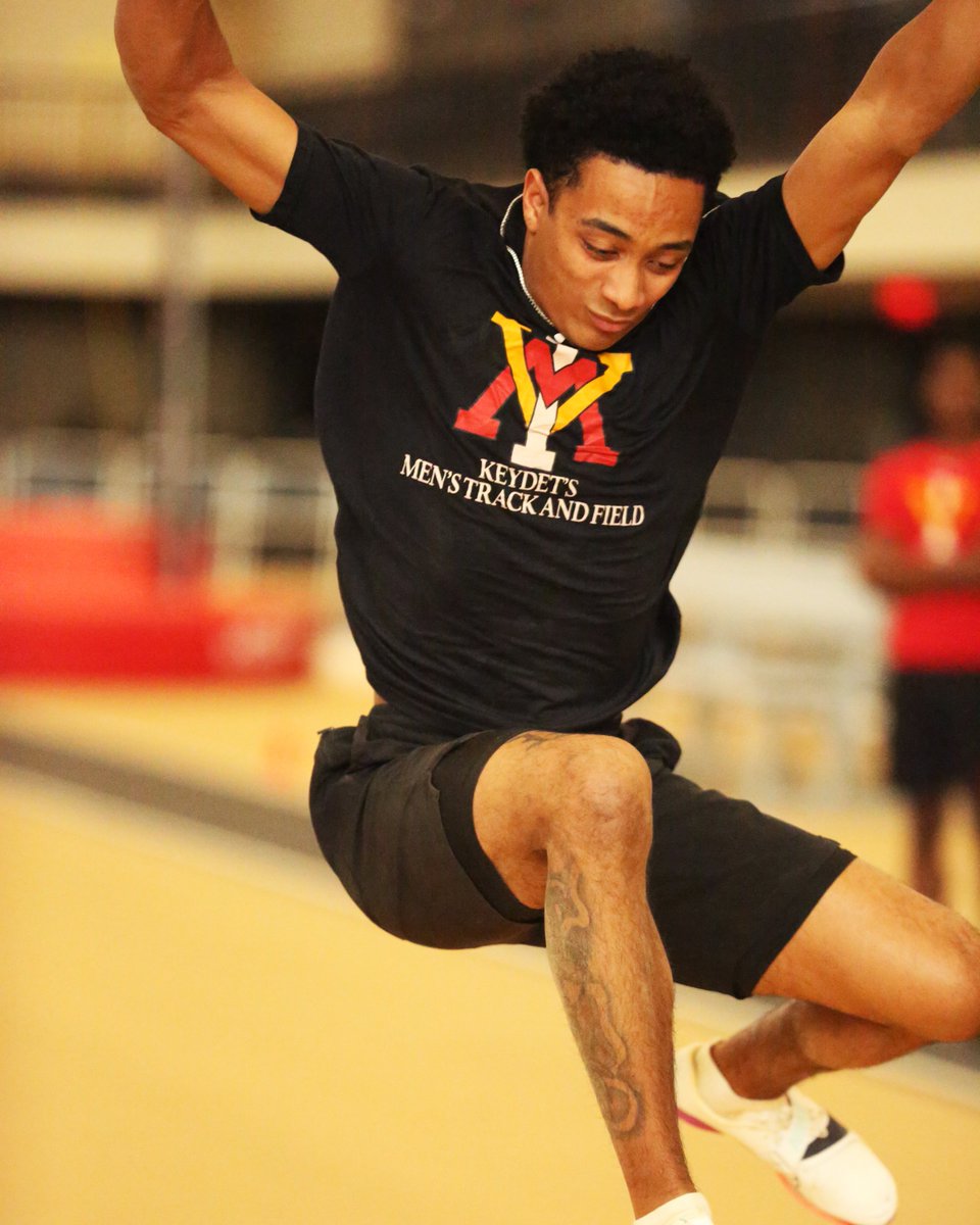 VMITandF's tweet photo. Hard at work

#RahVaMil https://t.co/v8kVYXPgGs