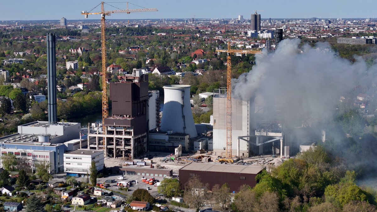 SpeedsterIG's tweet photo. Mit dem Teleobjektiv aufgenommen https://t.co/7TmgssRkfI