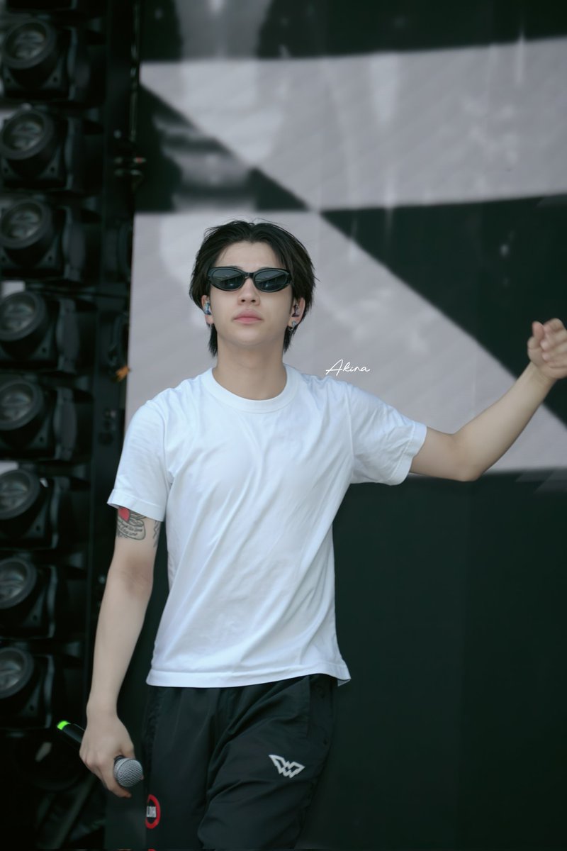 Light_Akira's tweet image. กีจังก้อตุ้วเท่านี้ยยยยย์ 🤏🏻 3ขวบเท่านั้นนนนน
#SuperFluid #SuperFluid2026
#KingPowerSongkran2026
#WHHinThailand
#WOLFHOWLHARMONY #WHH #GHEE