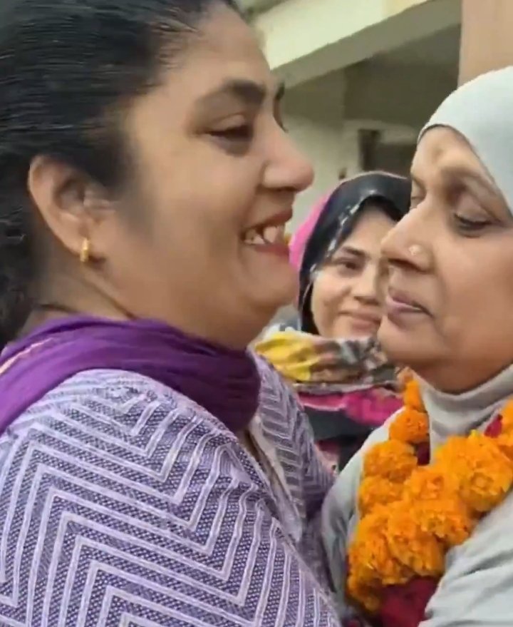 BITTU SHARMA- ‏بٹو شرما tweet media