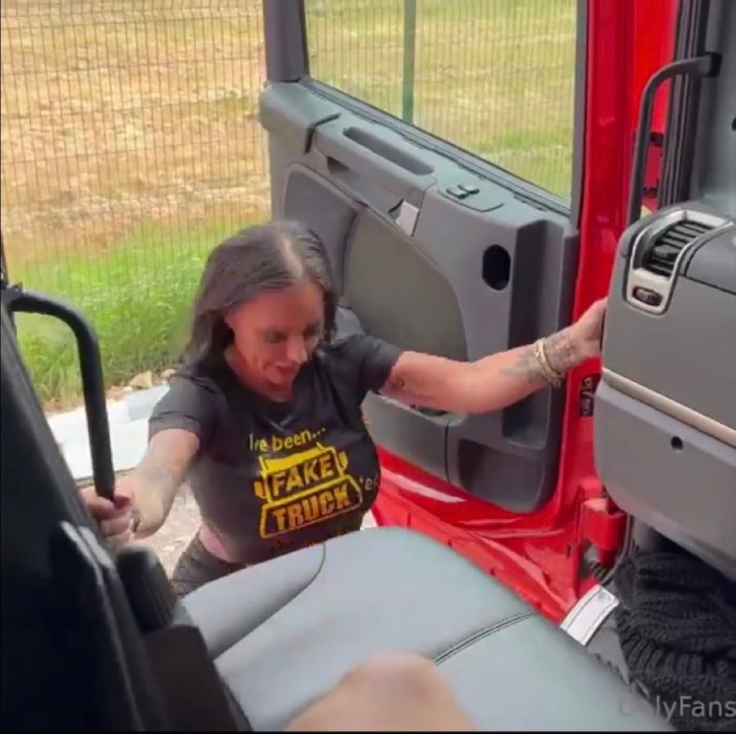 Mustapha tweet media