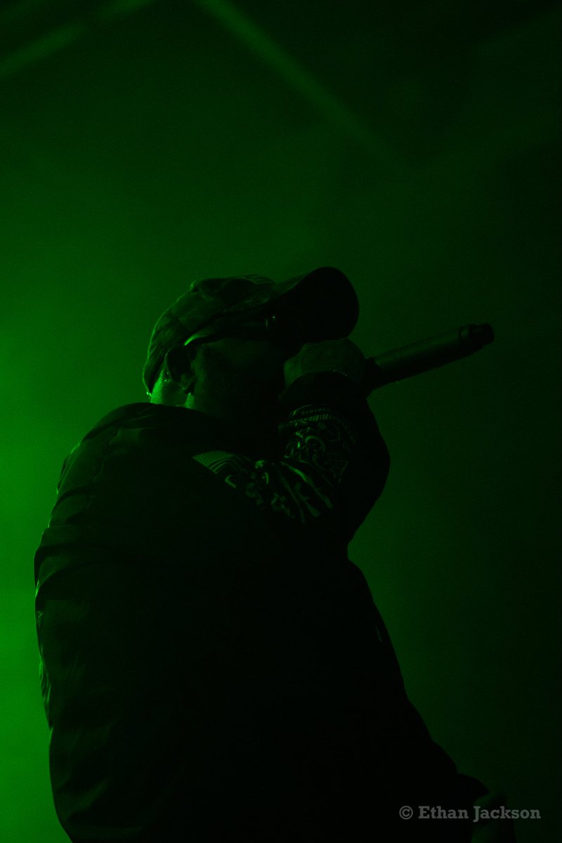 ejacksonradio's tweet photo. Attila at Vibrant Music Hall in Waukee, IS. https://t.co/TwbkgzNNIa
