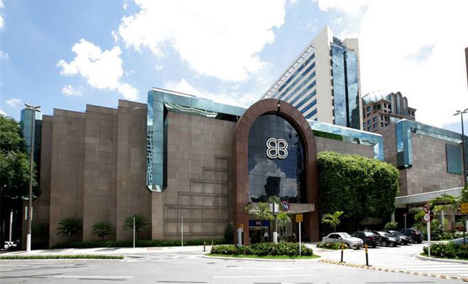craquedoamanha's tweet photo. A Multiplan é patrocinadora do Craque do Amanhã 🙏 Com uma história de vanguarda iniciada em 1974, a Multiplan se destaca pela excelência em desenvolver, estando entre os maiores e melhores shopping centers e empreendimentos imobiliários do Brasil ✅🏆 #CraqueDoAmanhã #Multiplan https://t.co/7AwEso3vOz