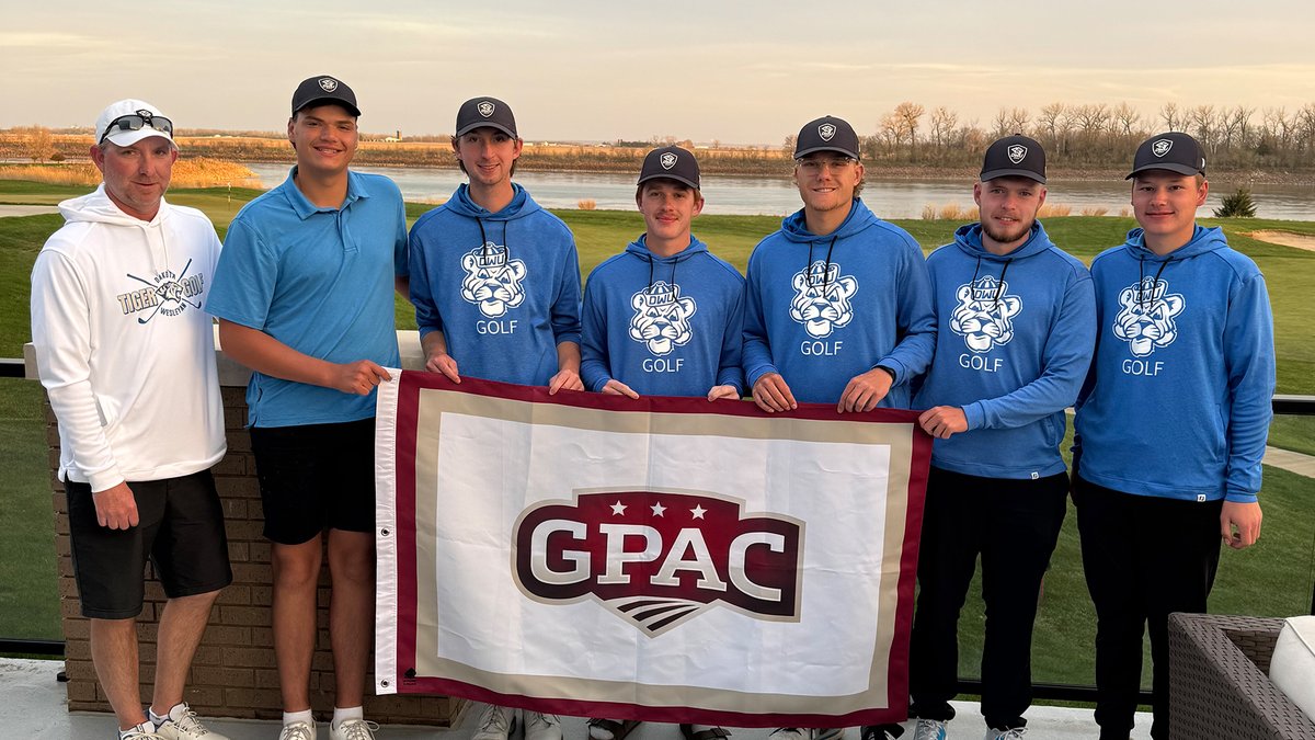 dwusports's tweet image. RECAP: The men's team for @DWUGolf_ wraps up the 2025-26 campaign at the GPAC Championships with a sixth-place team finish while Peyton Bettcher reaches All-Tournament status individually.

📰 tinyurl.com/msyu5ec8

#RollTige🐯 | #BleedBlue🔹