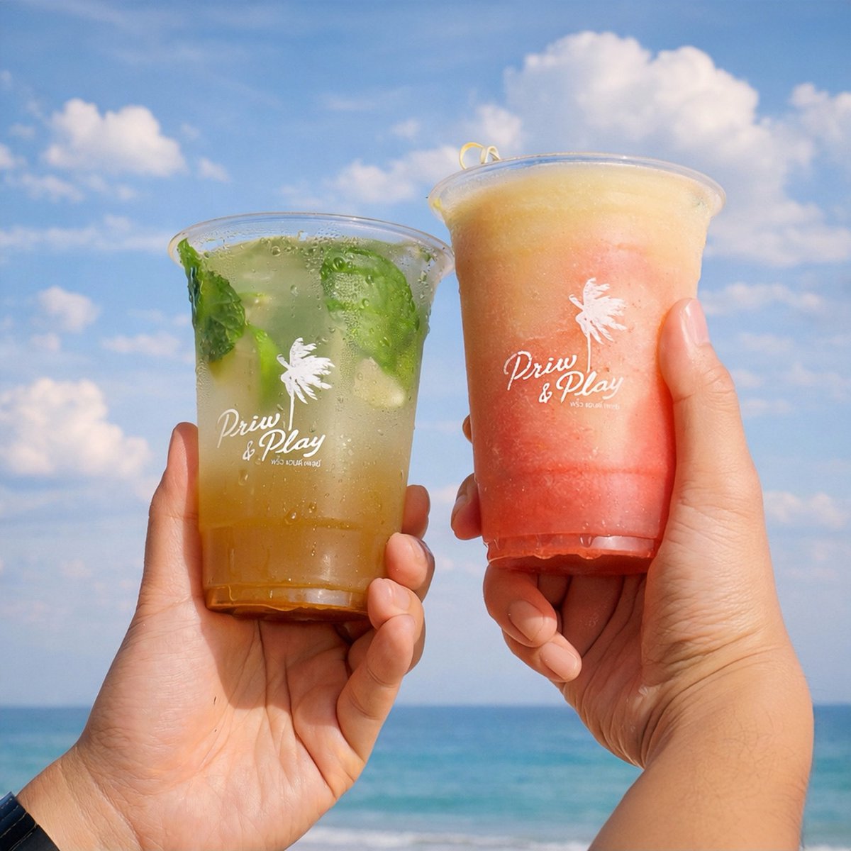 CafeStoryTH's tweet photo. 📍Priw and Play 🏖️🍹🌴 ระยอง • ไม่ใช่แค่คาเฟ่ริมทะเลวิวสวย แต่อาหารคือดีเกินคาด! กับคาเฟ่ลับติดหาด พิกัด อ.แกลง จ.ระยอง ที่มาในคอนเซ็ปต์ “Eat Sip Stay One place is Enough - ร้านเดียวอยู่ได้ทั้งวัน อิ่มอร่อย กาแฟดี นั่งชิลล์ได้ยาว ๆ”

ขอบอกว่าที่นี่ไม่ใช่แค่คาเฟ่นะ แต่เป็นเหมือน Comfort Zone ดี ๆ ที่ฮีลใจได้จริง เพราะบรรยากาศร้านคือชิลล์มาก! สงบ เย็นสบาย มีวิวทะเลแบบพาราโนราให้เสพแบบเต็ม ๆ ตัวร้านจะตกแต่งแนว “Mediterranean” โทนขาวคลีน มาพร้อมพื้นที่ให้นั่งชิลล์ทั้ง Indoor และ Outdoor ยิ่งได้ทิ้งตัวรับลมบน Bean Bag  คือที่สุด เอาอะไรมาแลกก็ไม่ยอม ส่วนสายคอนเทนต์ต้องถูกใจ เพราะมุมถ่ายรูปคือแน่น แสงดีงามทั้งวัน จะแชะมุมไหนยังไงก็สวย 📸

สำหรับสายกินฟินแน่! เตรียมท้องมาให้พร้อม ทางร้านเขาจัดเต็มอาหารคาว หวาน เครื่องดื่ม ครบจบที่เดียว เมนูของที่นี่จะเป็นแนว Comfort Food อร่อย ทานง่าย เป็นรสชาติที่หลายคนคุ้นเคย แถมยังเลือกใช้วัตถุดิบที่ดีจริง ๆ ไม่มีกั๊ก

เมนู Highly Recommend ที่มาแล้วต้องสั่งคือ 👉

🌶️ ขนมจีนน้ำยาปู : รสชาติเข้มข้นจัดจ้าน ถึงเครื่องสุด ๆ ปูก้อนเน้น ๆ เสิร์ฟคู่ขนมจีนและผักสด

🍜 บะหมี่ปู : ปูแน่น ๆ เส้นนุ่มหนึบกำลังดี แถมทางร้านปรุงมาครบรสแบบไม่ต้องเติมเพิ่ม
 
🍝Spaghetti with Dried Chilli & Bacon : เผ็ดนิด ๆ หอมพริกแห้ง อัดแน่นด้วย House -Smoked Bacon กรอบ ๆ ที่ทางร้านทำเอง 

🍔Priw Burger : เนื้อฉ่ำ ชีสเยิ้ม ๆ ตัดด้วยความหวานจาก Sweet Onion เข้ากันมาก 

ปิดท้ายด้วย Signature Drink เย็น ๆ อย่าง Pink Salt Bomb🍹 , Sugarcane Mojito🍸, Black Monkey 🥤และ Big Boy 🥃

ใครกำลังรู้สึก Burnout หมดไฟ อยากหาที่ชาร์จพลังใจแบบไม่ไกลจากรุงเทพ แนะนำ ‘Priw and Play’ เลยจ้า รับรองว่ามาแล้วต้องหลงรัก จนอยากกลับมาบ่อย ๆ แน่นอน 🥰🤩

🗺️ พิกัด: ตำบลชากพง อำเภอแกลง จังหวัดระยอง 
🕑 ทุกวัน 10.00 - 21.00 น. (ปิดวันพุธ)