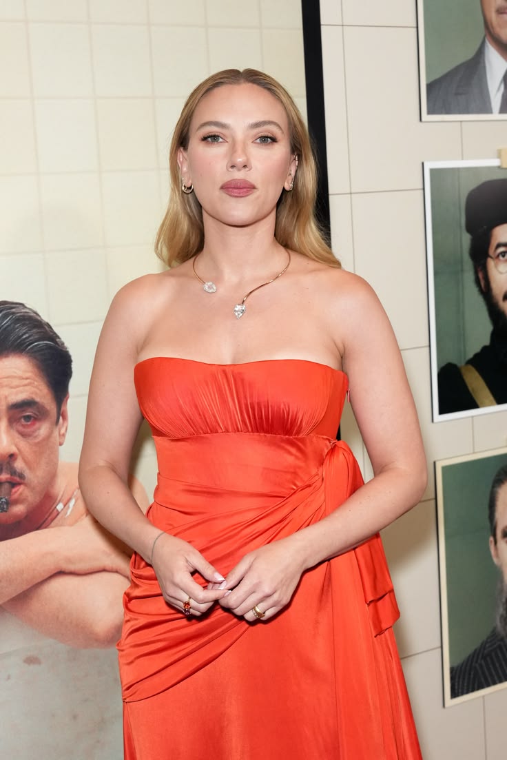 Scarlett Ingrid Johansson tweet media