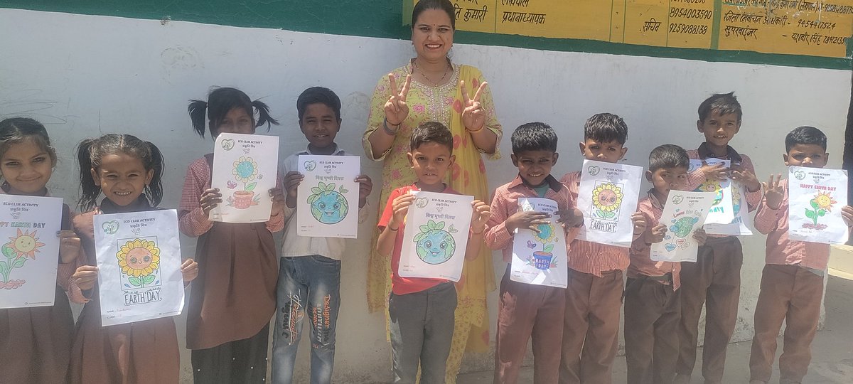 NvNamrata's tweet photo. Children @ Model_Primary_School_Unasi_Fatehganj_West_Bareilly celebrated #Earth_Day
#प्रकृति_मित्र_अभियान
मिशन शिक्षण संवाद
विश्व पृथ्वी दिवस
@basicshiksha_up @shikshansamvad @avanindrajadaun @UNEP @mygovindia @myogiadityanath https://t.co/g5qL3yACeh