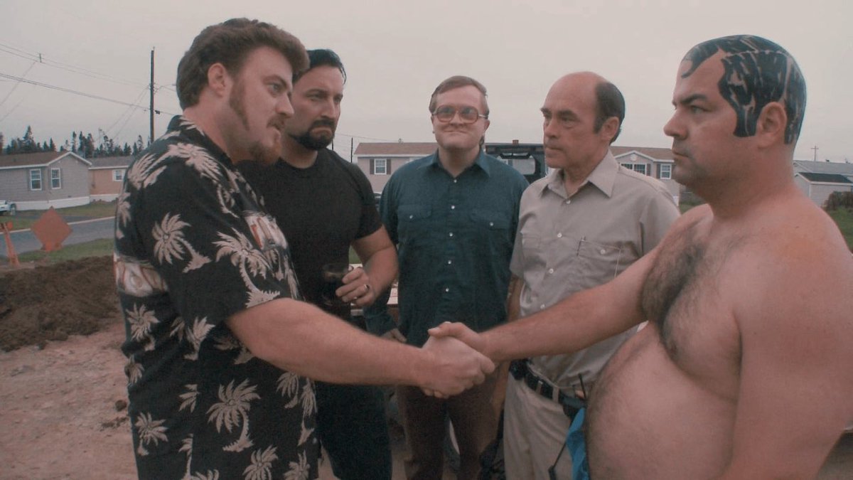 2001 Live tweet media