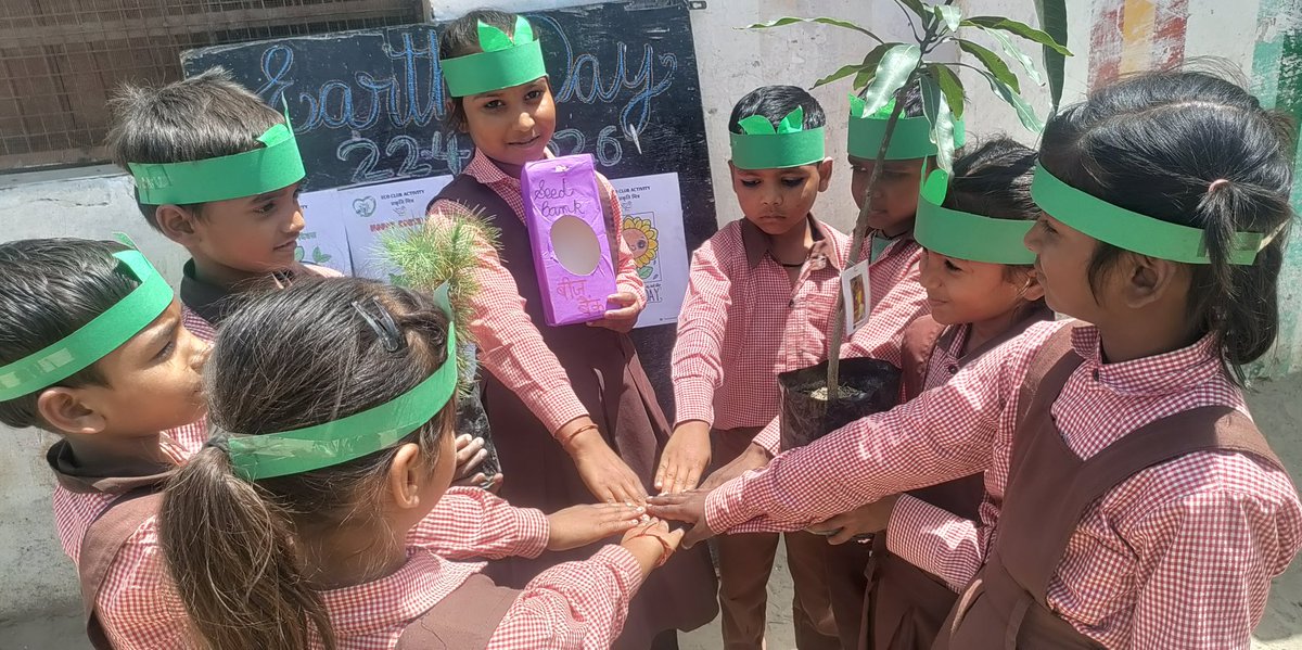 NvNamrata's tweet photo. Children @ Model_Primary_School_Unasi_Fatehganj_West_Bareilly celebrated #Earth_Day
#प्रकृति_मित्र_अभियान
मिशन शिक्षण संवाद
विश्व पृथ्वी दिवस
@basicshiksha_up @shikshansamvad @avanindrajadaun @UNEP @mygovindia @myogiadityanath https://t.co/cgtg0knEYV