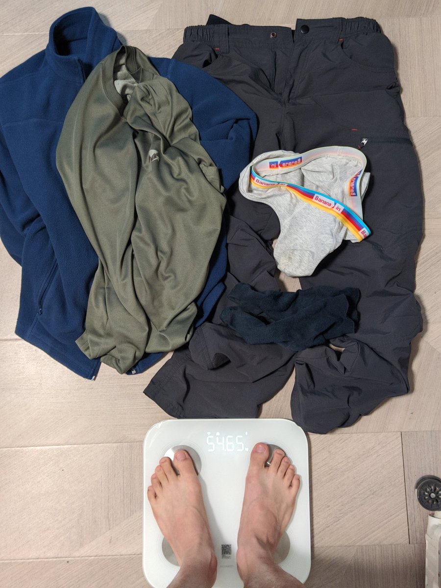 顾小小遇 tweet media