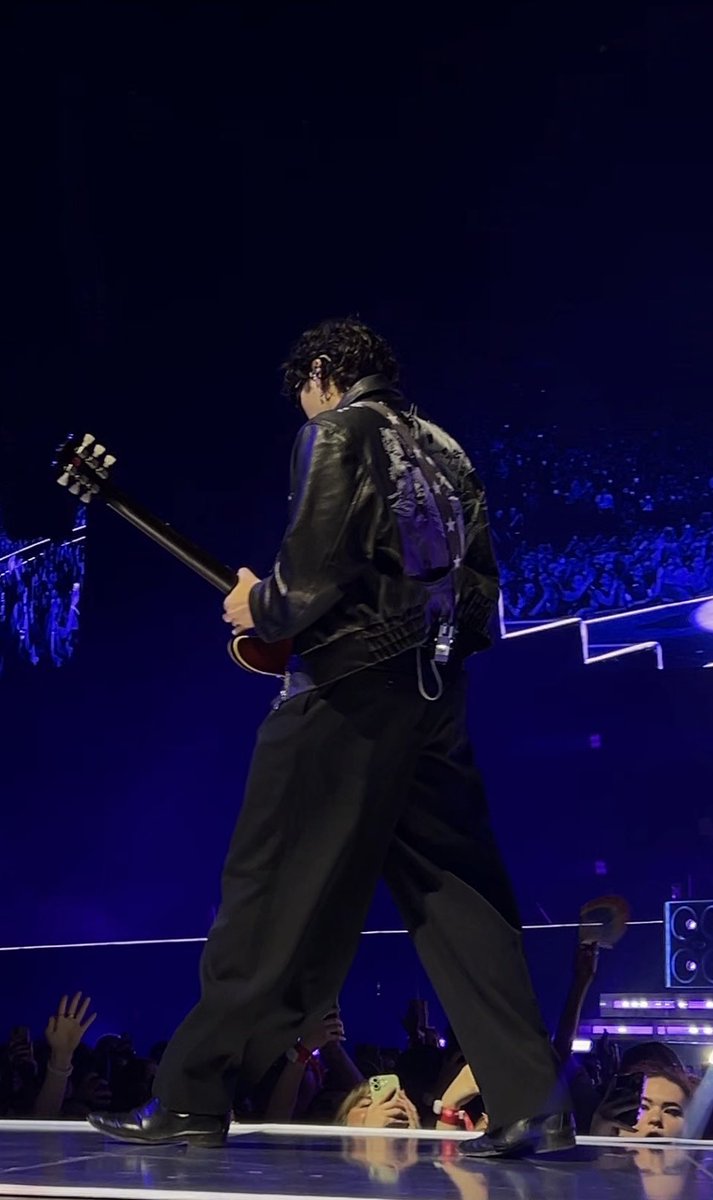 🤍ᴢipora🤍 tweet media