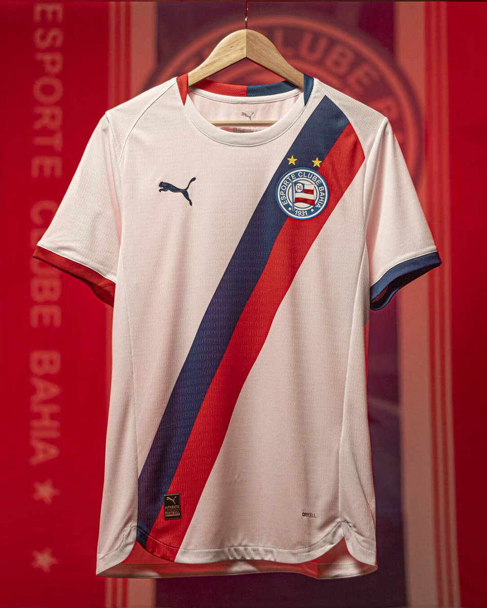 Camisas da temporada para o esquadrão, aprovadas?