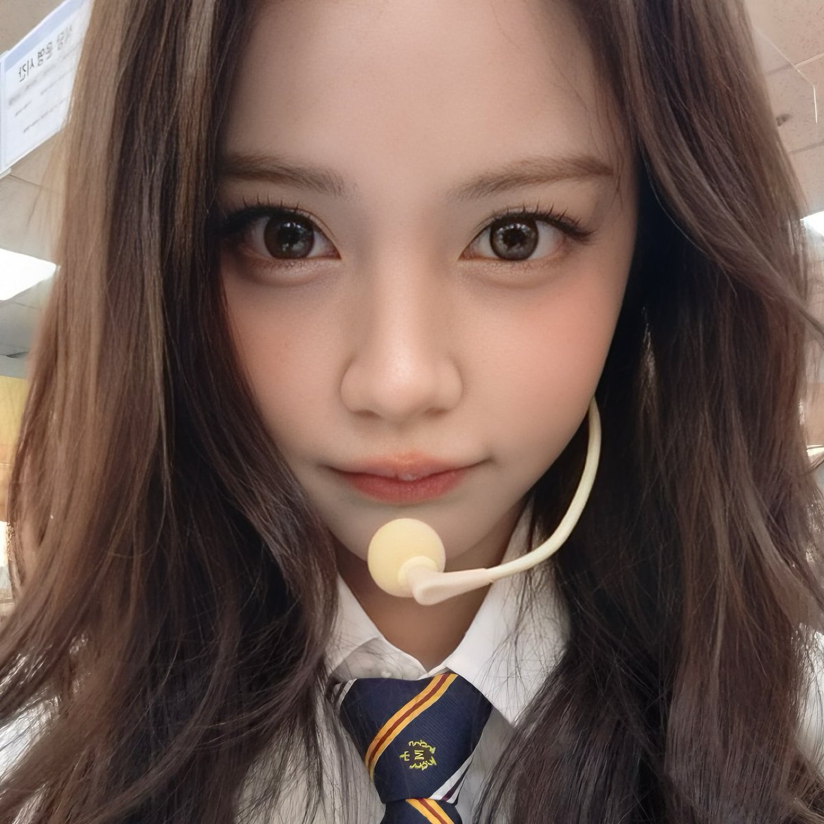 school's crush✌🏻