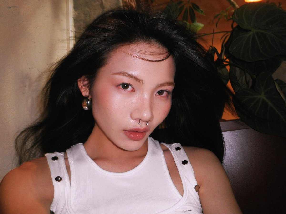 萨利亚 tweet media