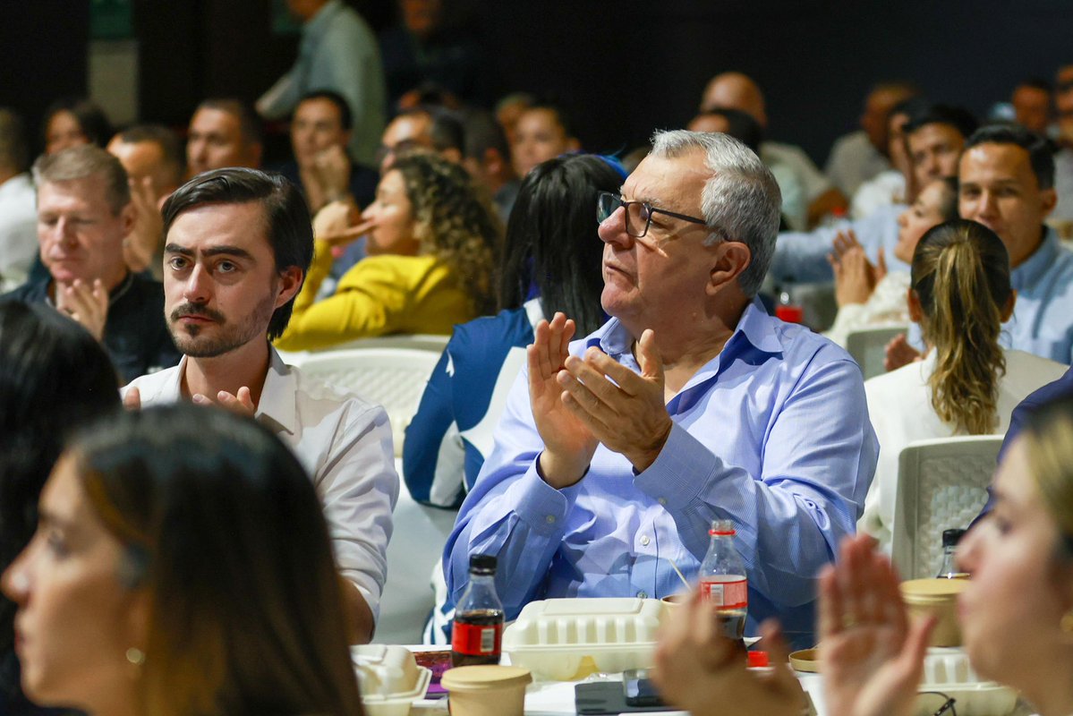 Empresa de Desarrollo y Renovación Urbana tweet media