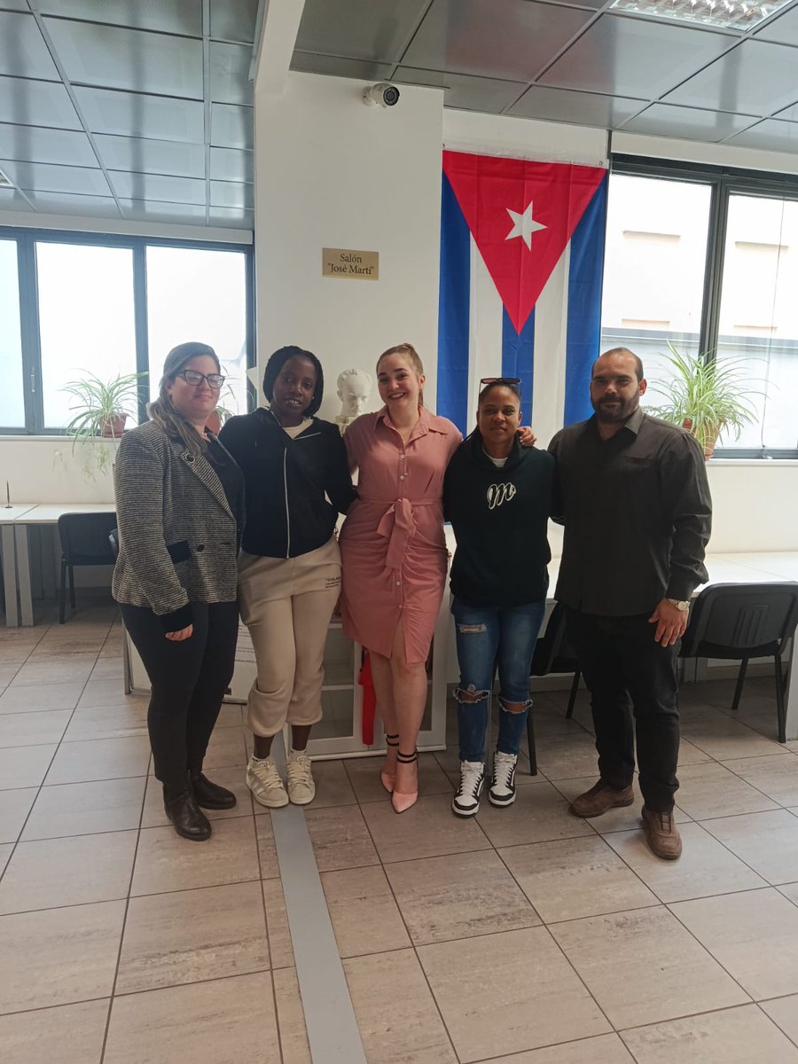 ConsulCuba_Milán tweet media