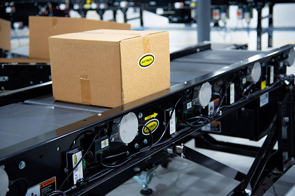 MatHandling247's tweet photo. Want seamless operations? Hytrol’s Accumulation Conveyors offer smooth flow and zero-pressure handling. Boost your warehouse efficiency today!
#MaterialHandling #Conveyors #Warehouse #Hytrol
https://t.co/qhKgLv4shw https://t.co/RPIool2AKS