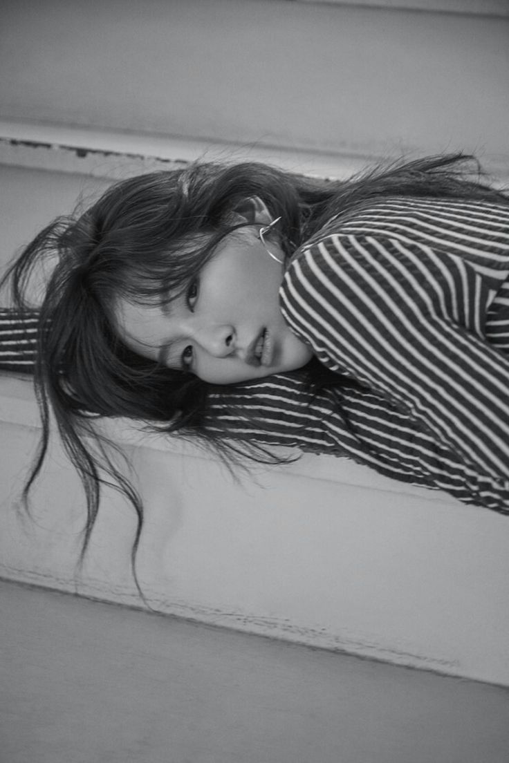ksgwave's tweet photo. i told the stars about you 🤍🩶 https://t.co/AdHGb7jFPi