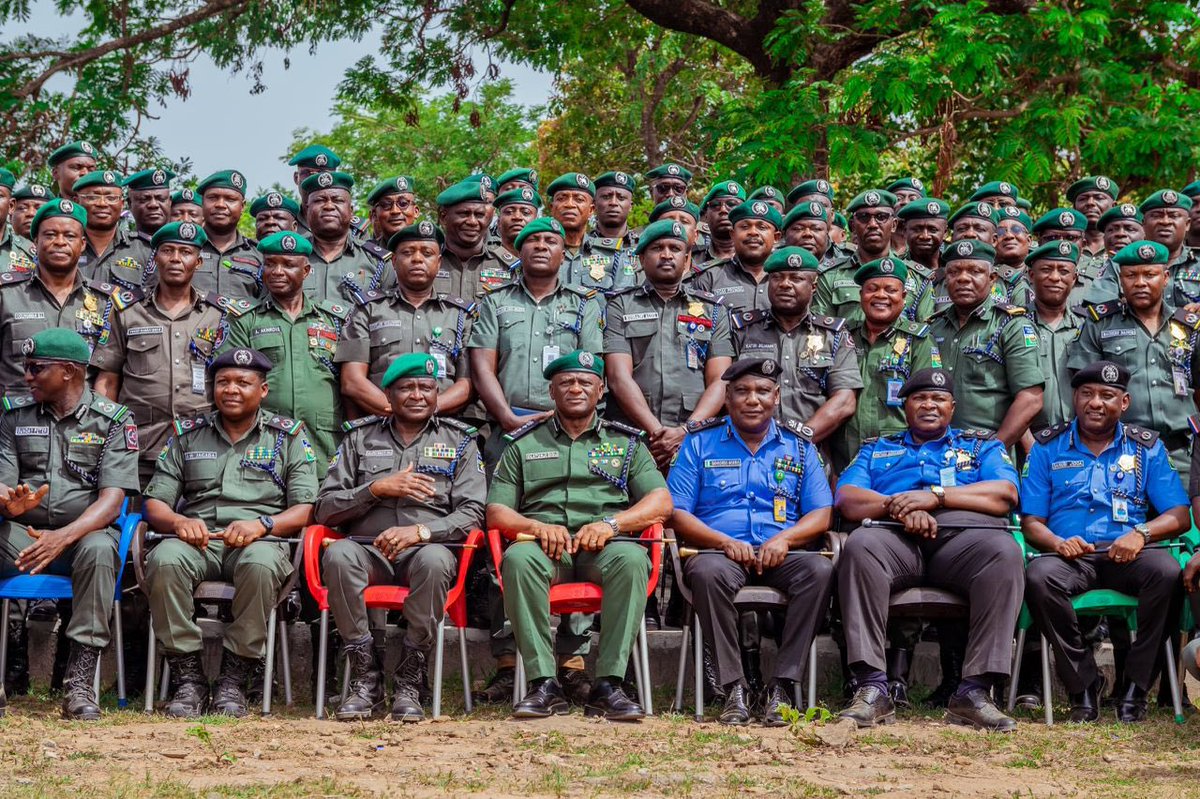 Nigeria Police Force tweet media