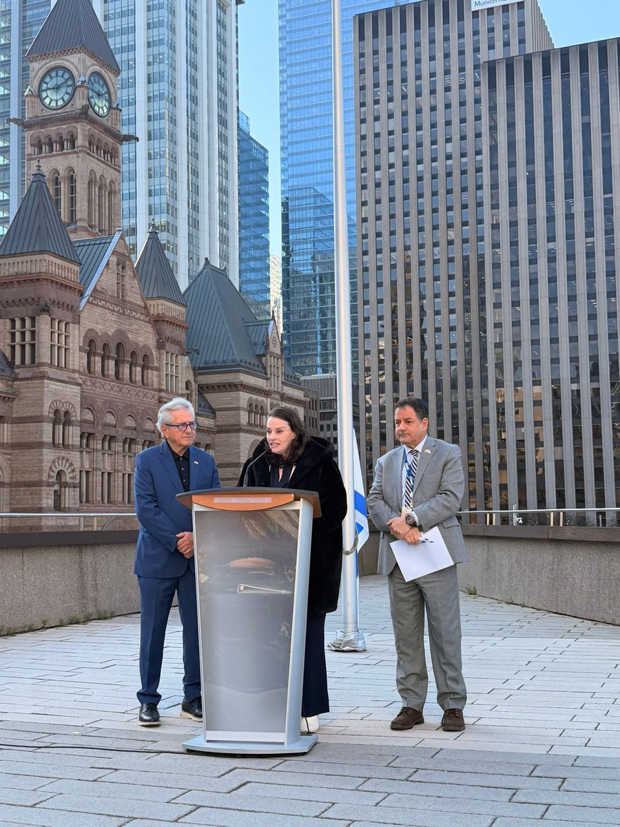 IsraelinToronto's tweet photo. Thank you Deputy Mayor @MikeColleTo and Councillor @PasternakTO for raising the Israel flag 🇮🇱 at @CityofToronto!

Grateful for your support on Independence Day and every day. https://t.co/E75lYWBtrB