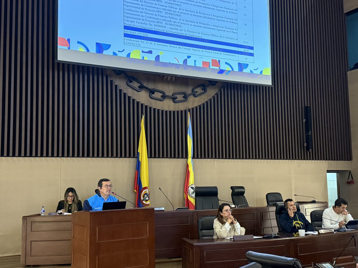 Hoy, nuestro Secretario de Hacienda <a href="/LuisArmandoRQ/">Luis Armando Rojas Quevedo</a> presentó ante la Comisión de Hacienda y Crédito Público de la Asamblea Departamental el proyecto de ordenanza No. 074 de 2026, mediante el cual se propone la modificación del presupuesto general de rentas, recursos de capital y