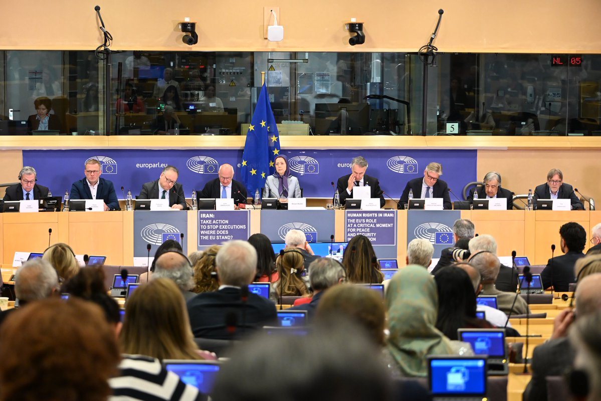 Javier Zarzalejos tweet media