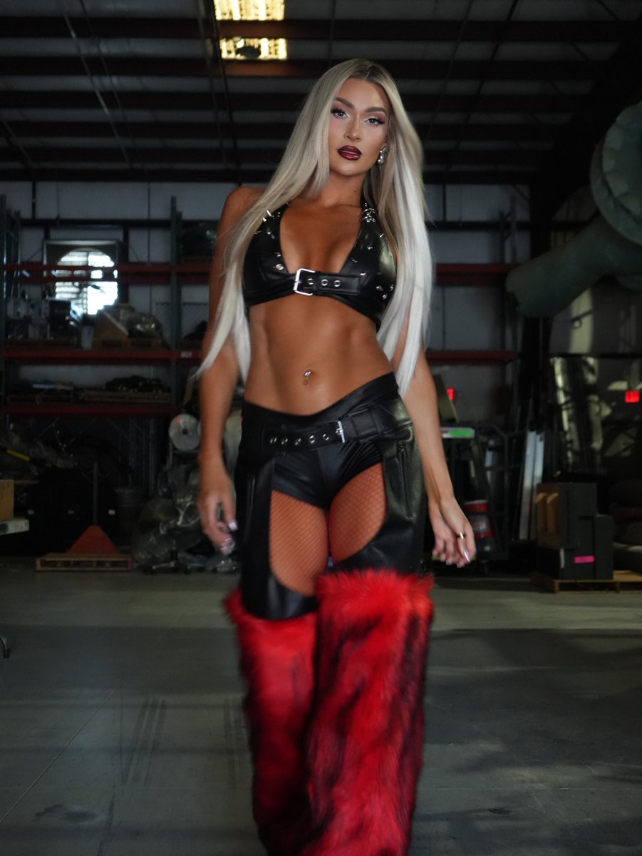 IZZI DAME tweet media