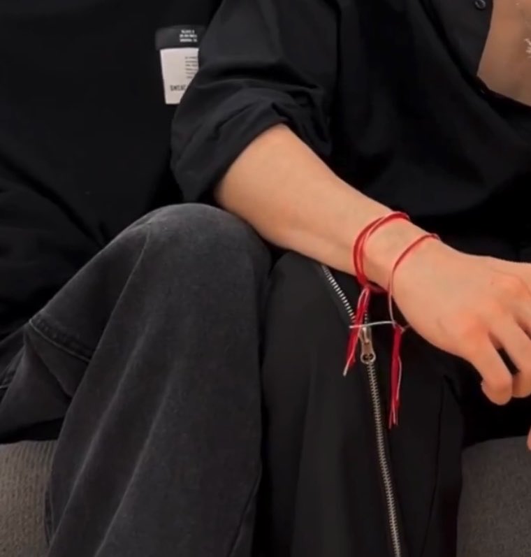 Archksp(ทราย) tweet media