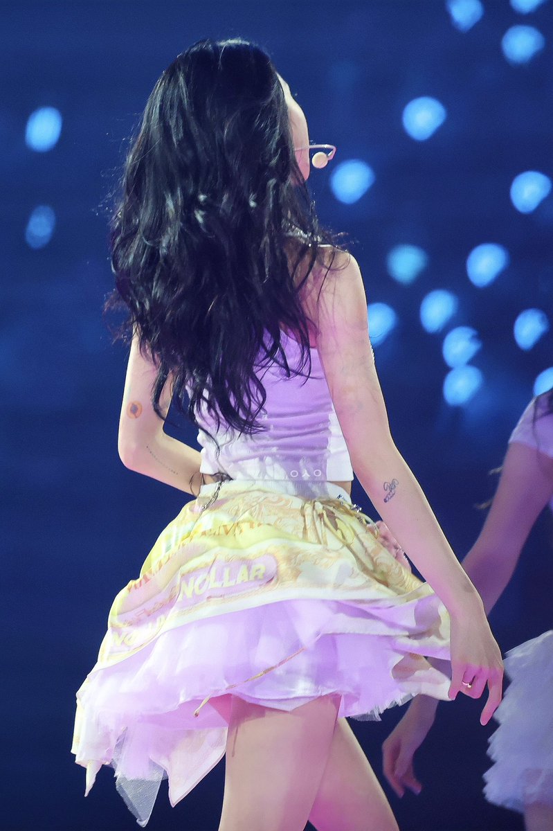 foreveryang1225's tweet image. 250720

생일축하해~~🐯🍓🎂

#TWICE #트와이스
#채영이_생일까지_Rush
#CHAEverydaywithyou