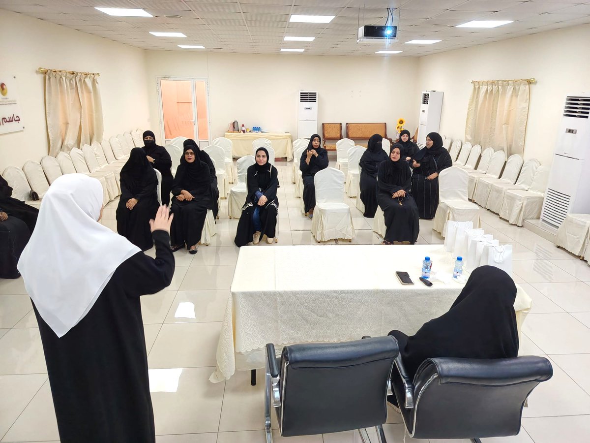 Qatar Deaf Center tweet media